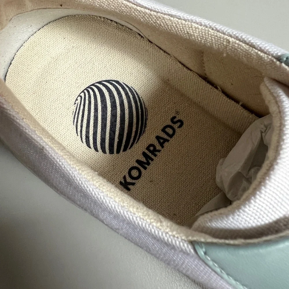 KOMRADS world white and light blue sneaker sz7.5